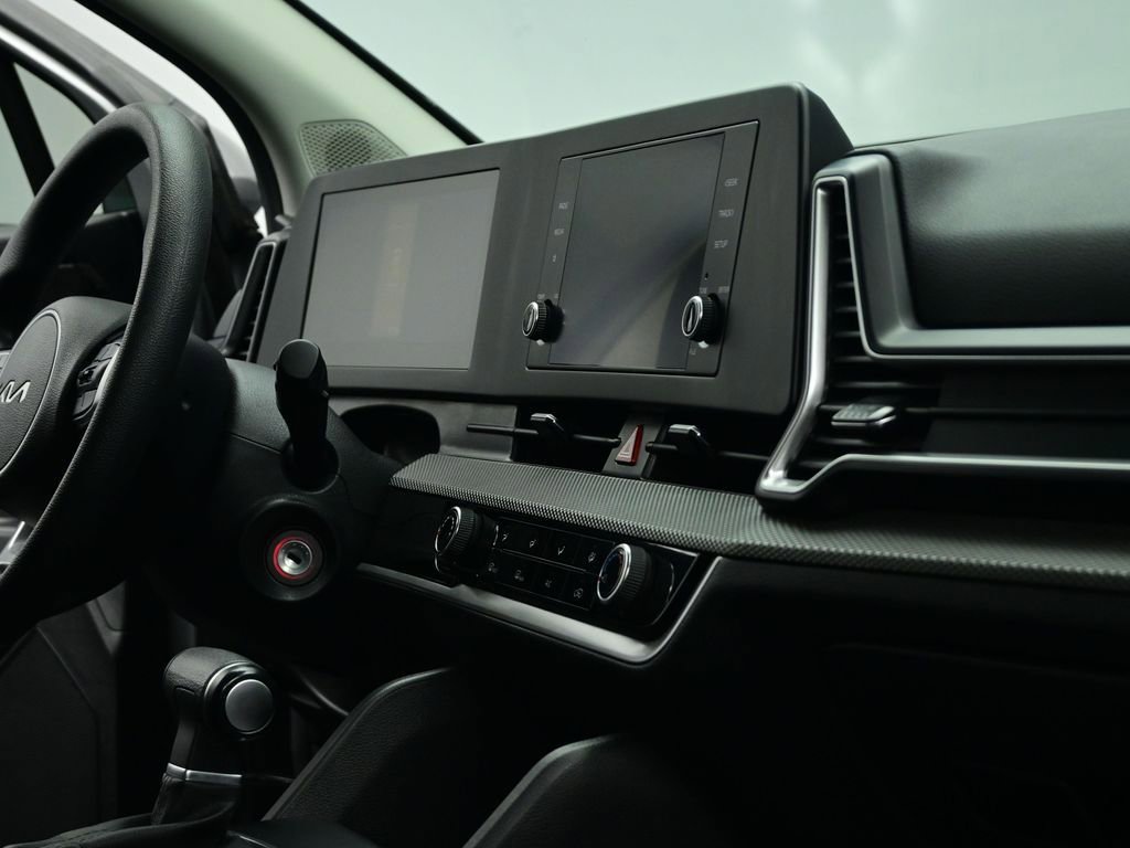 Certified 2024 Kia Sportage LX image 59