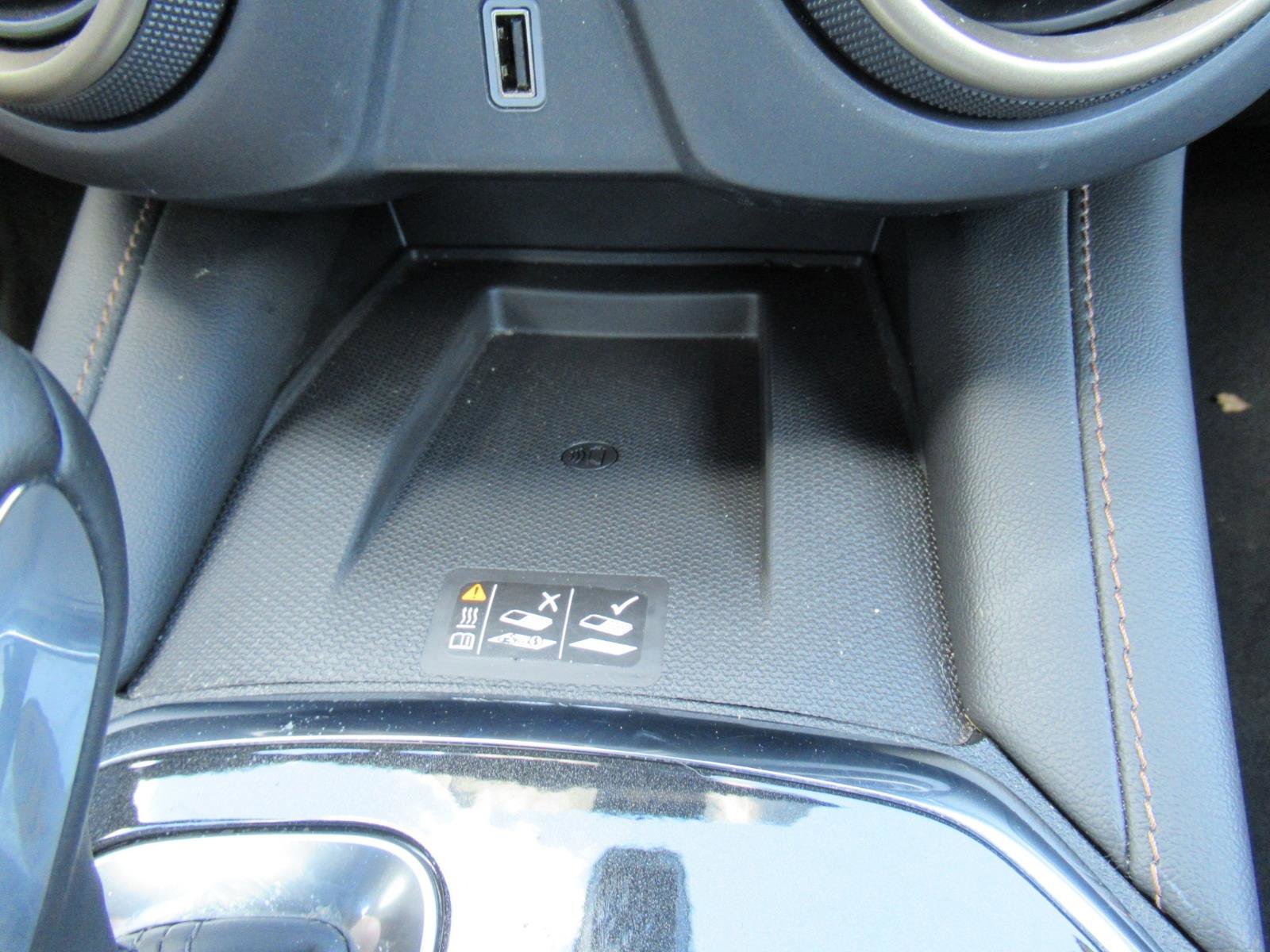 Used 2023 Chevrolet Blazer Premier w/ Driver Confidence II Package FWD image 28