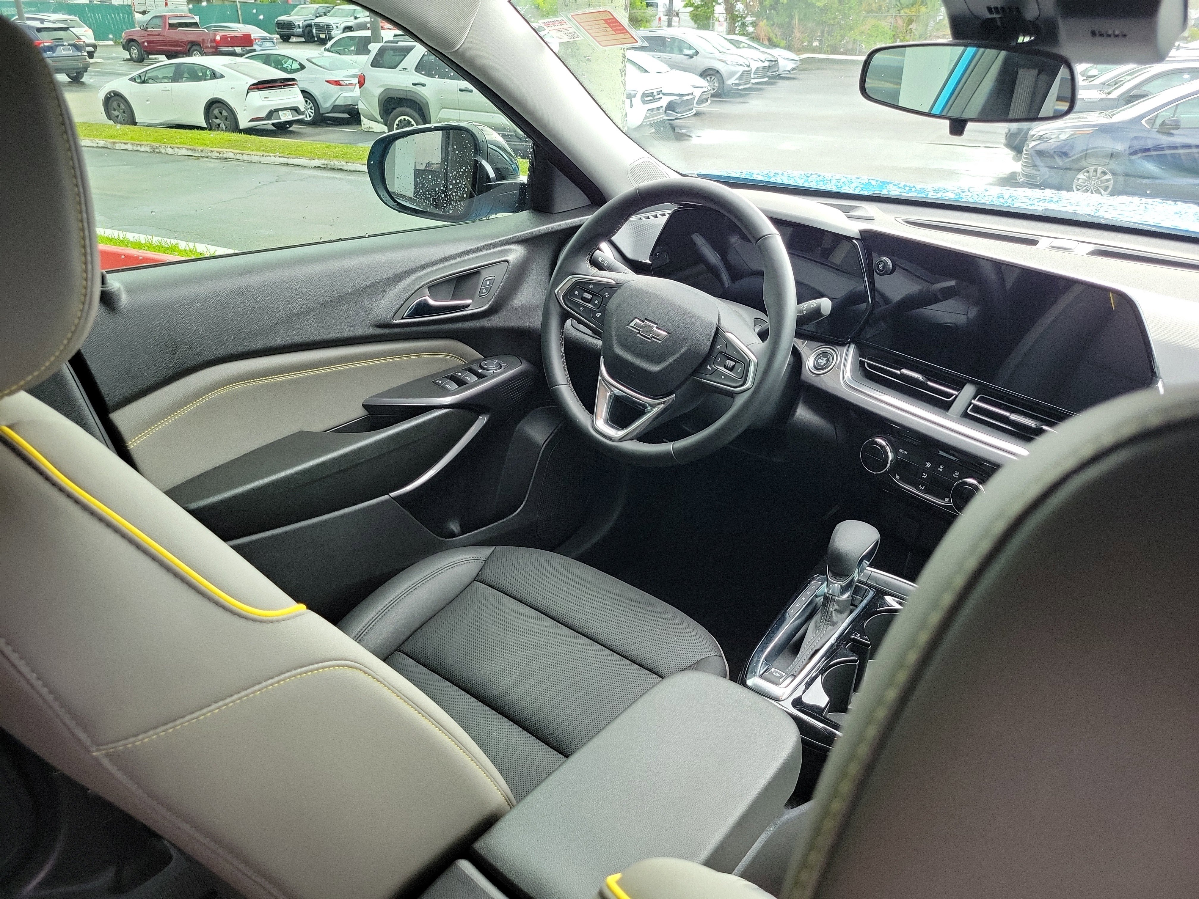 Used 2026 Chevrolet Trax ACTIV image 14