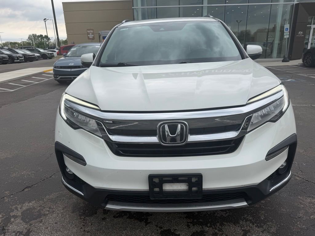 Used 2019 Honda Pilot Touring image 2