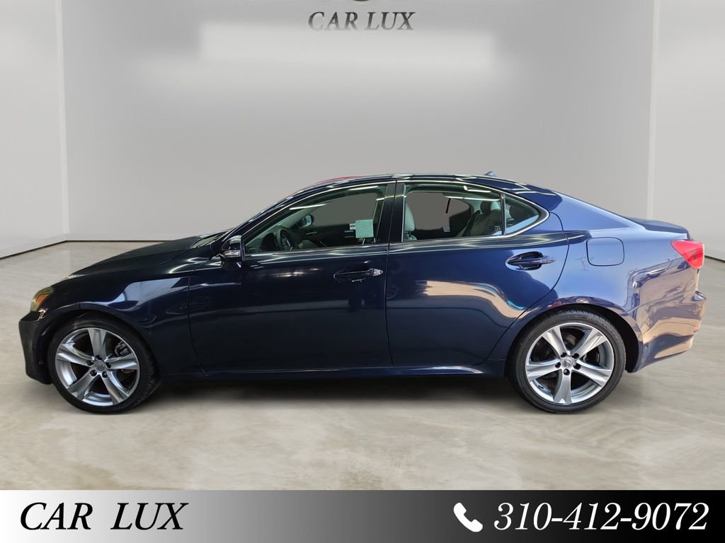 Used 2011 Lexus IS 250 w/ Premium Pkg Value Edition RWD image 2