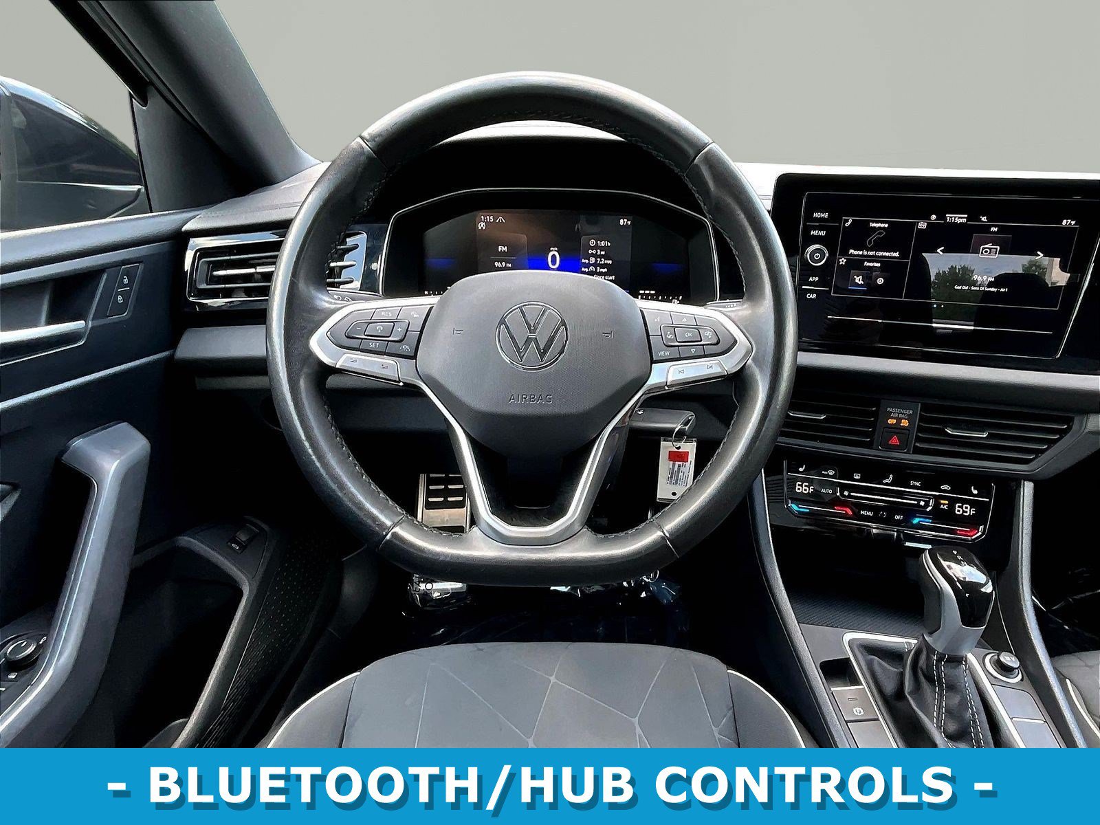 Used 2025 Volkswagen Jetta Sport FWD image 8