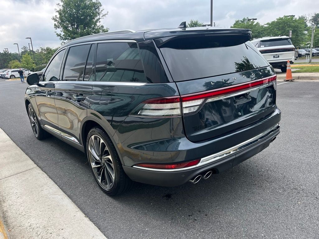 Used 2024 Lincoln Aviator Reserve w/ Equipment Group 201A AWD/4WD image 7