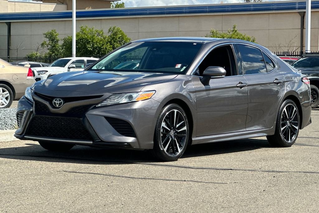 Used 2020 Toyota Camry XSE w/ Navigation Package FWD image 10