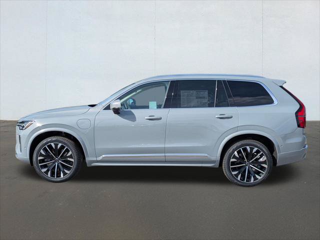 New 2026 Volvo XC90 T8 Ultra w/ Protection Package Premier AWD/4WD image 3