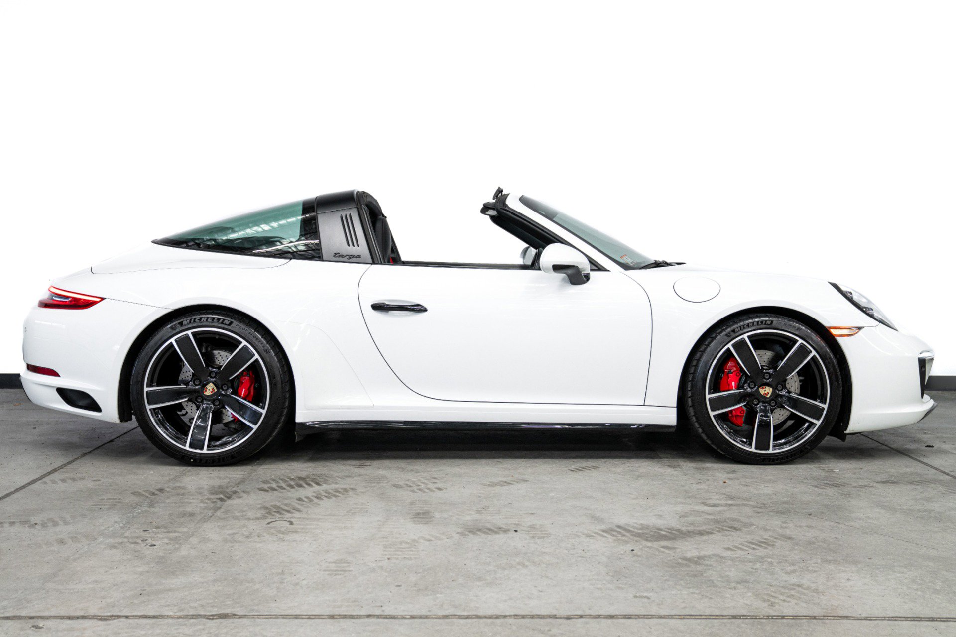 Used 2019 Porsche 911 Targa 4S AWD/4WD image 48