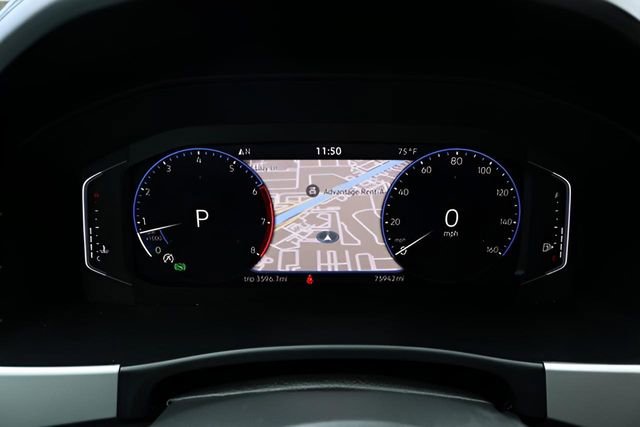 Used 2021 Volkswagen Atlas Cross Sport SEL image 26