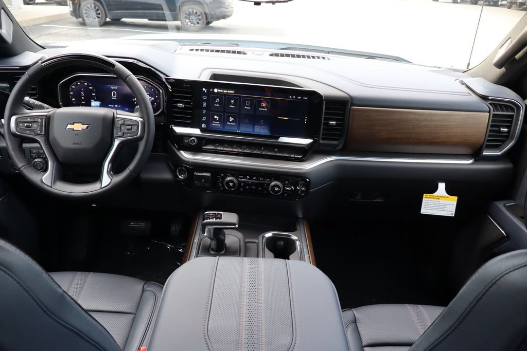 New 2026 Chevrolet Silverado 1500 High Country w/ Technology Package AWD/4WD image 19