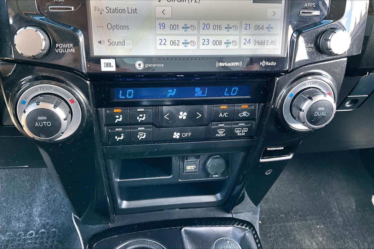 Used 2020 Toyota 4Runner TRD Pro AWD/4WD image 33