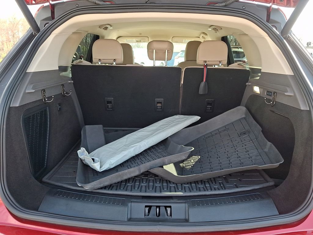 Used 2021 Lincoln Corsair AWD w/ Equipment Group 101A image 28