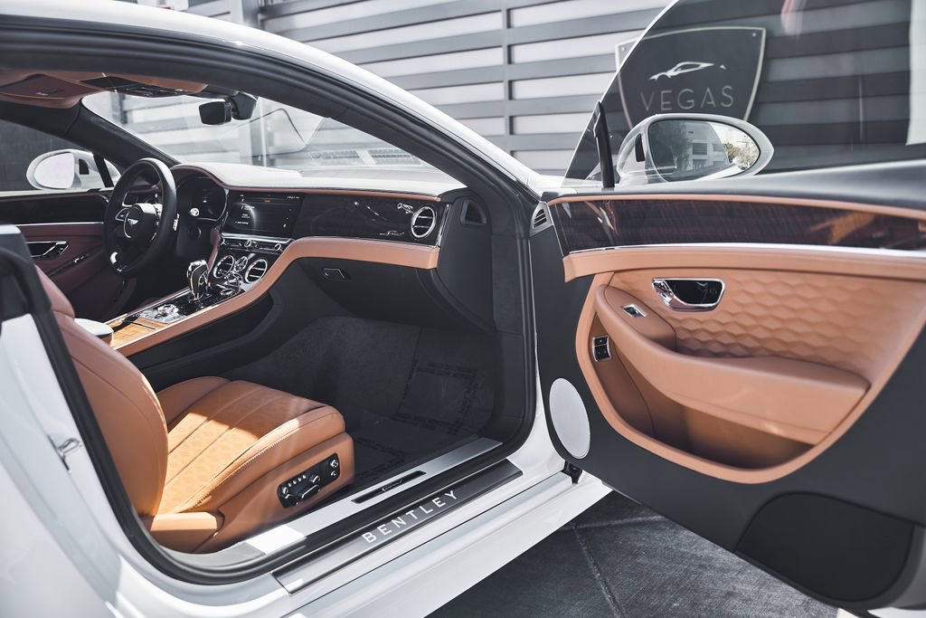Used 2025 Bentley Continental GT Speed AWD/4WD image 20