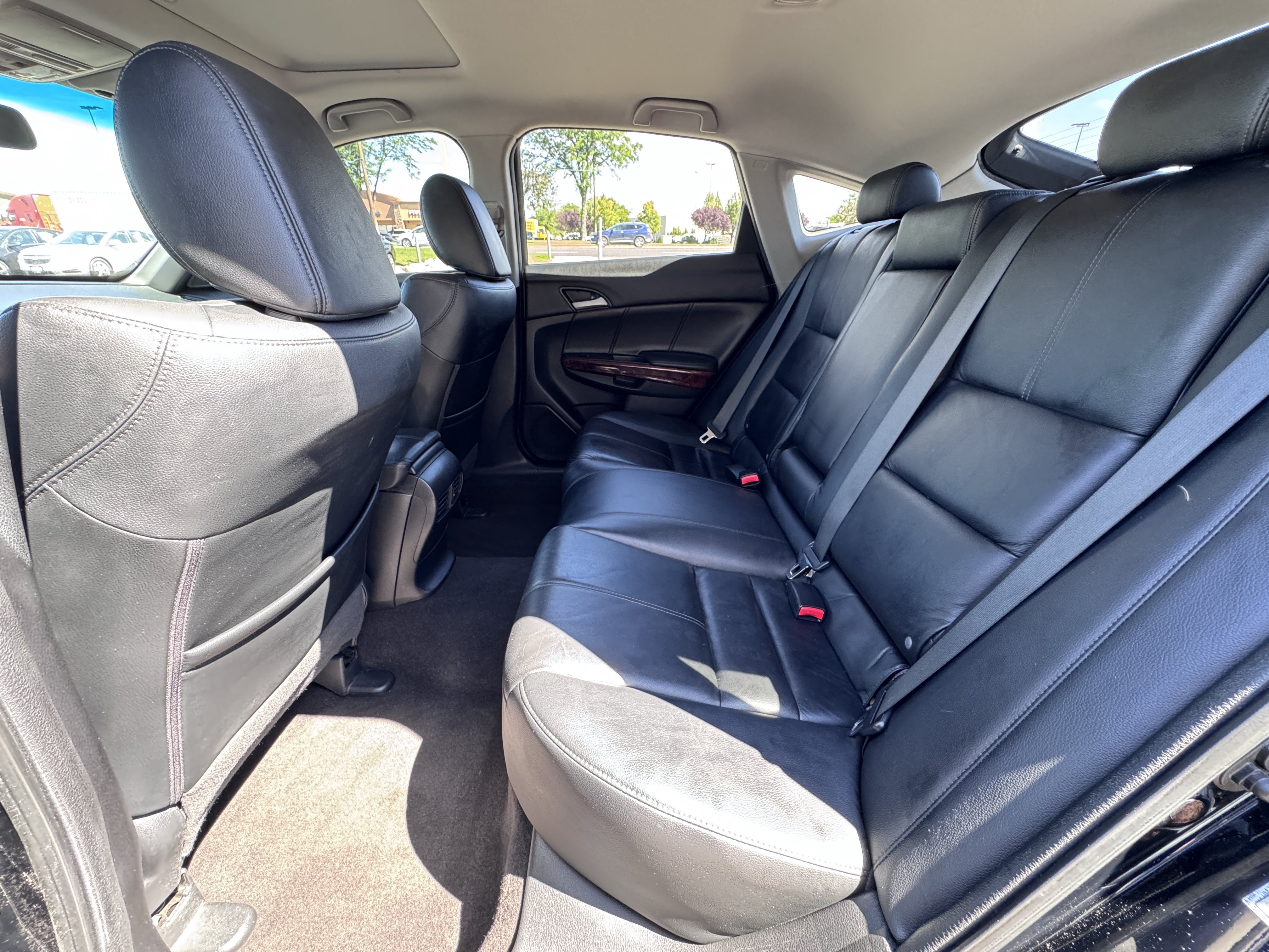 Used 2010 Honda Crosstour EX-L image 39
