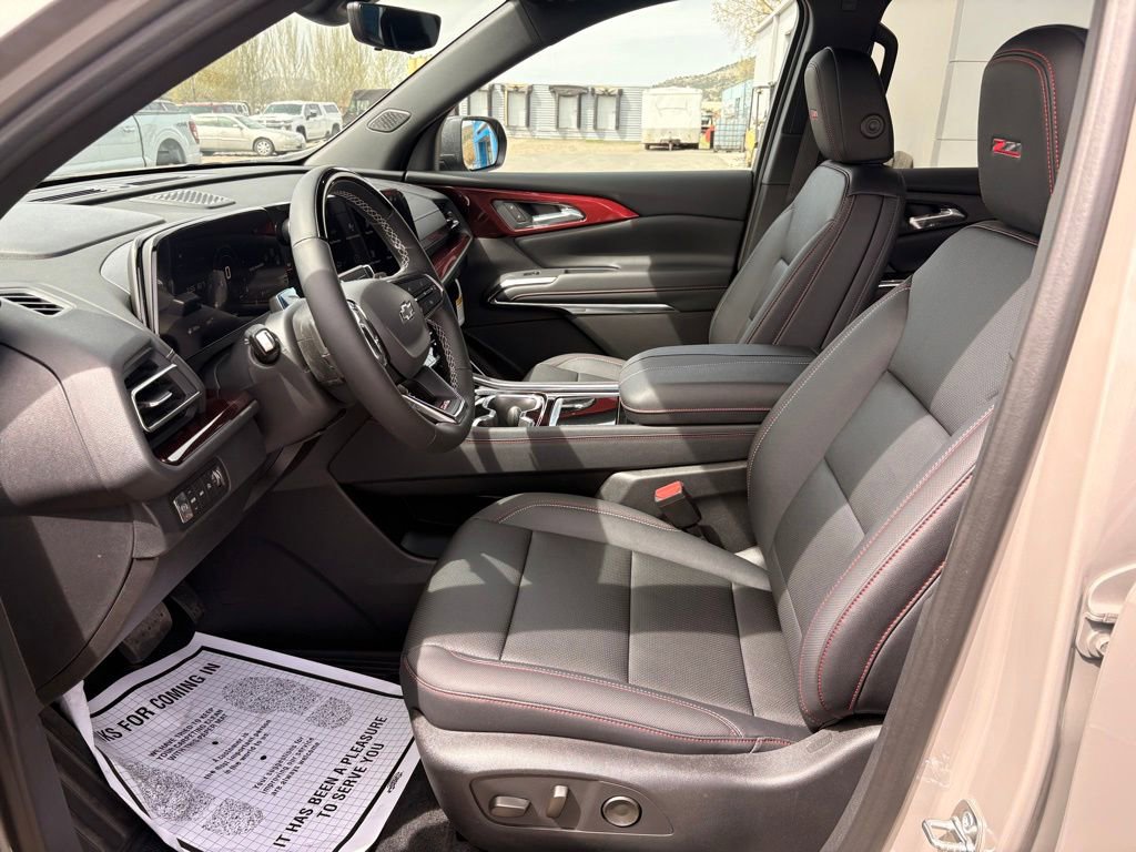 New 2026 Chevrolet Traverse Z71 w/ Enhanced Driving Package AWD/4WD image 8