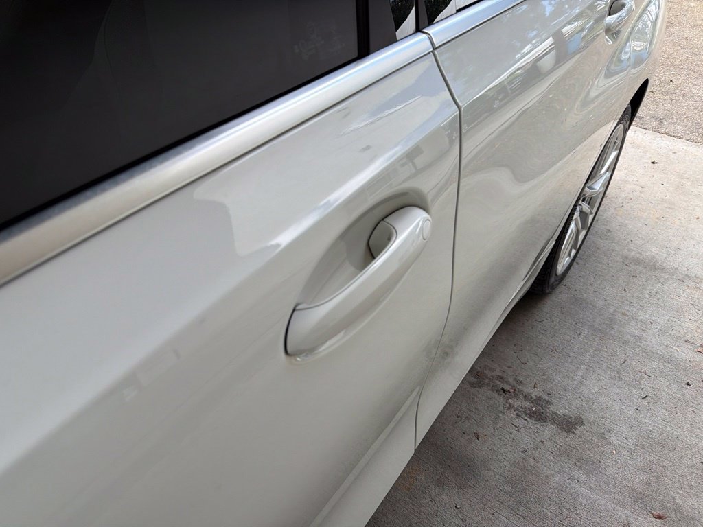 Used 2024 BMW 330i Sedan w/ Convenience Package RWD image 16