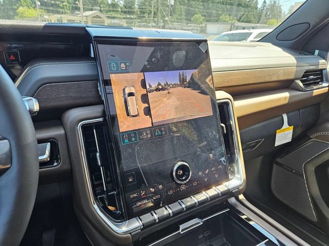 New 2026 GMC Yukon XL Denali Ultimate AWD/4WD image 40