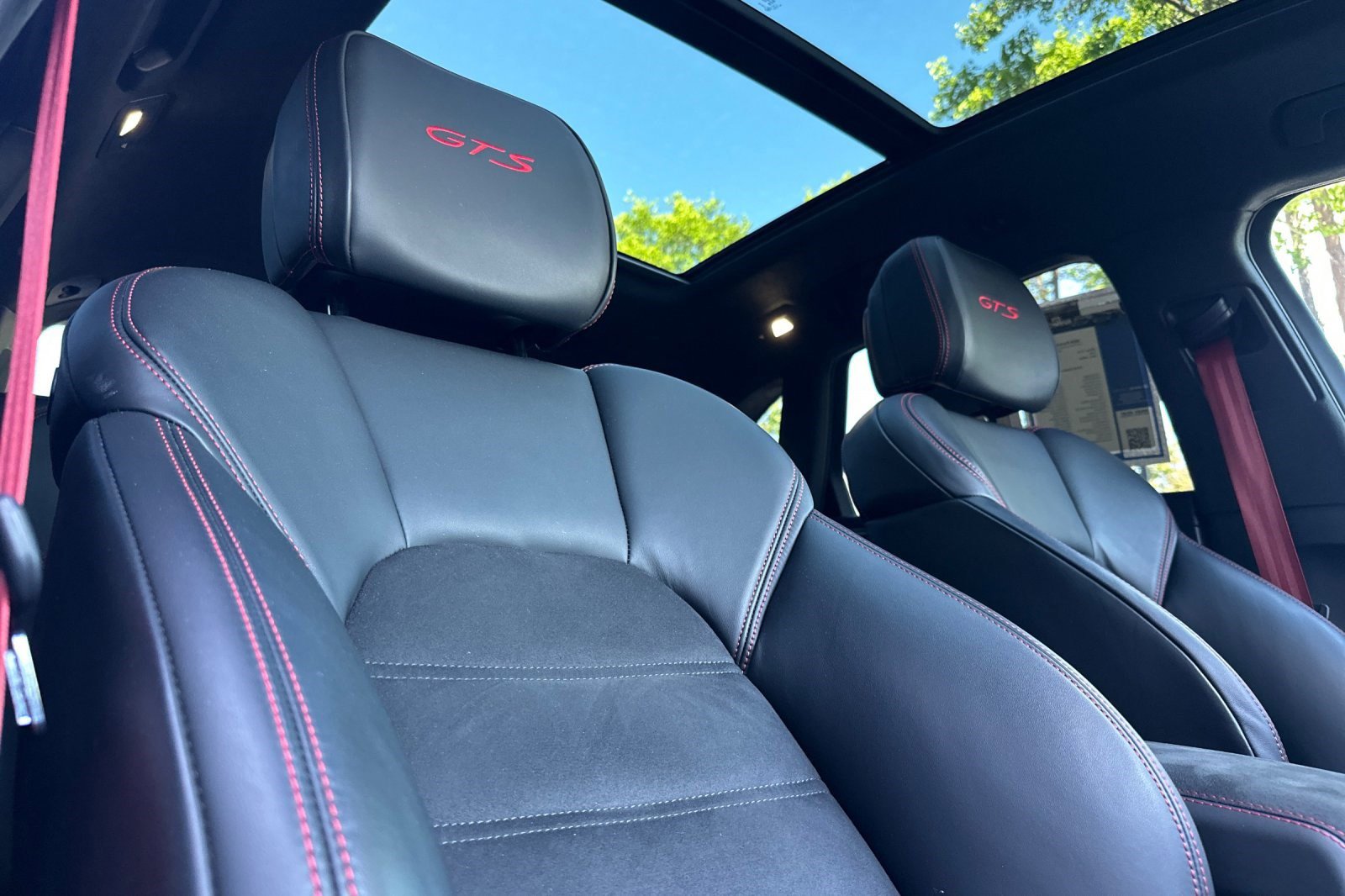 Used 2024 Porsche Macan GTS image 21