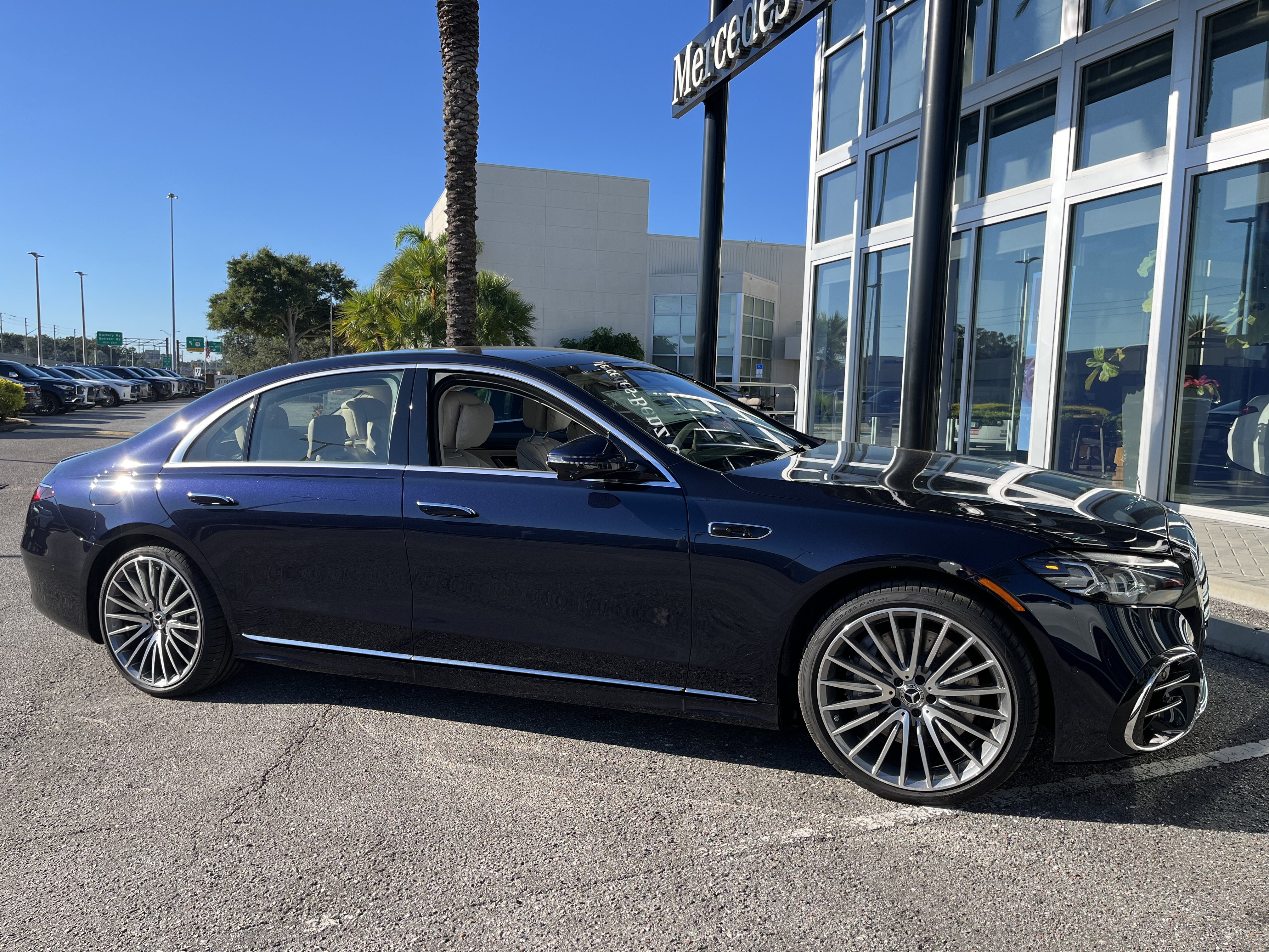 New 2027 Mercedes-Benz S 580 4MATIC Sedan image 8