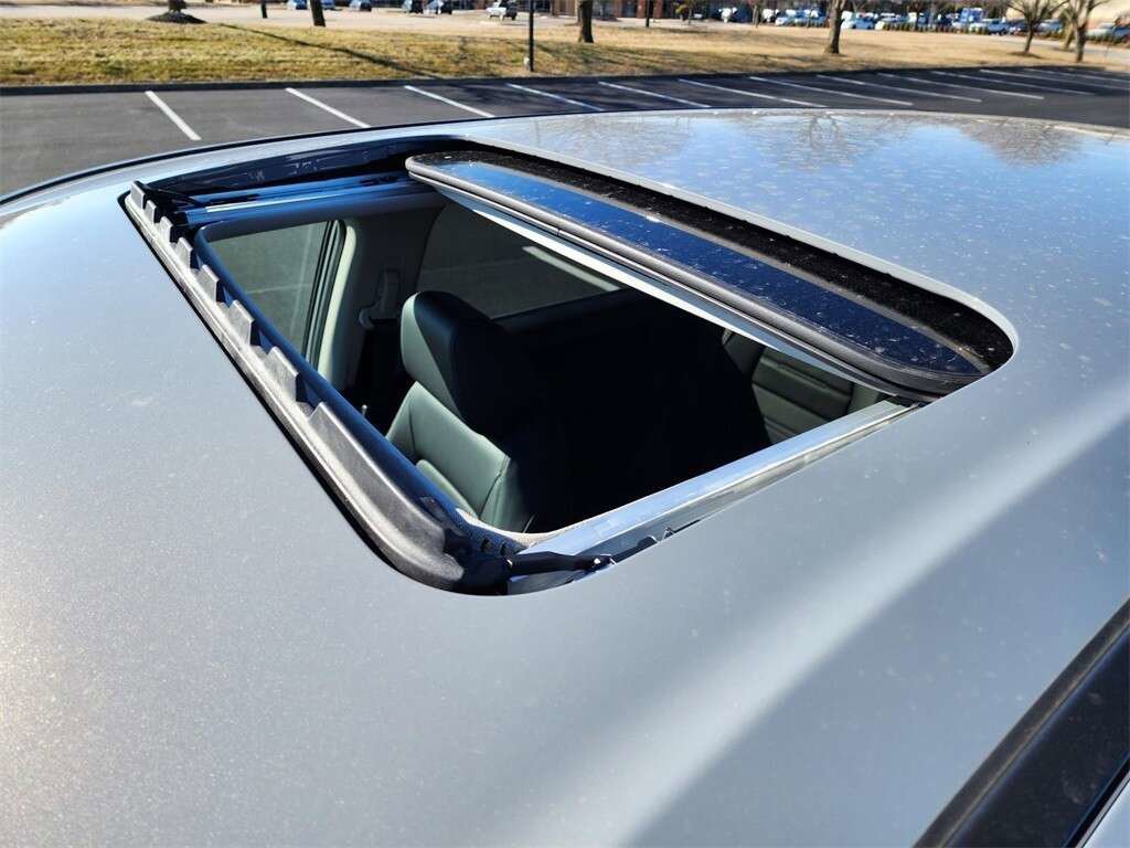 Certified 2024 Honda CR-V EX-L image 4