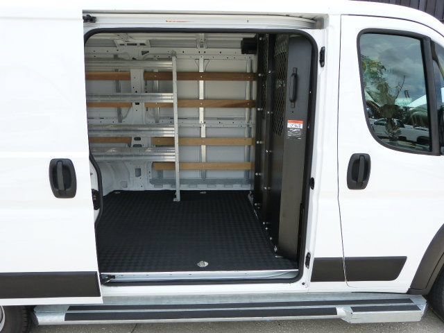 Used 2025 RAM ProMaster 2500 w/ U-Haul Equipment Group FWD image 22