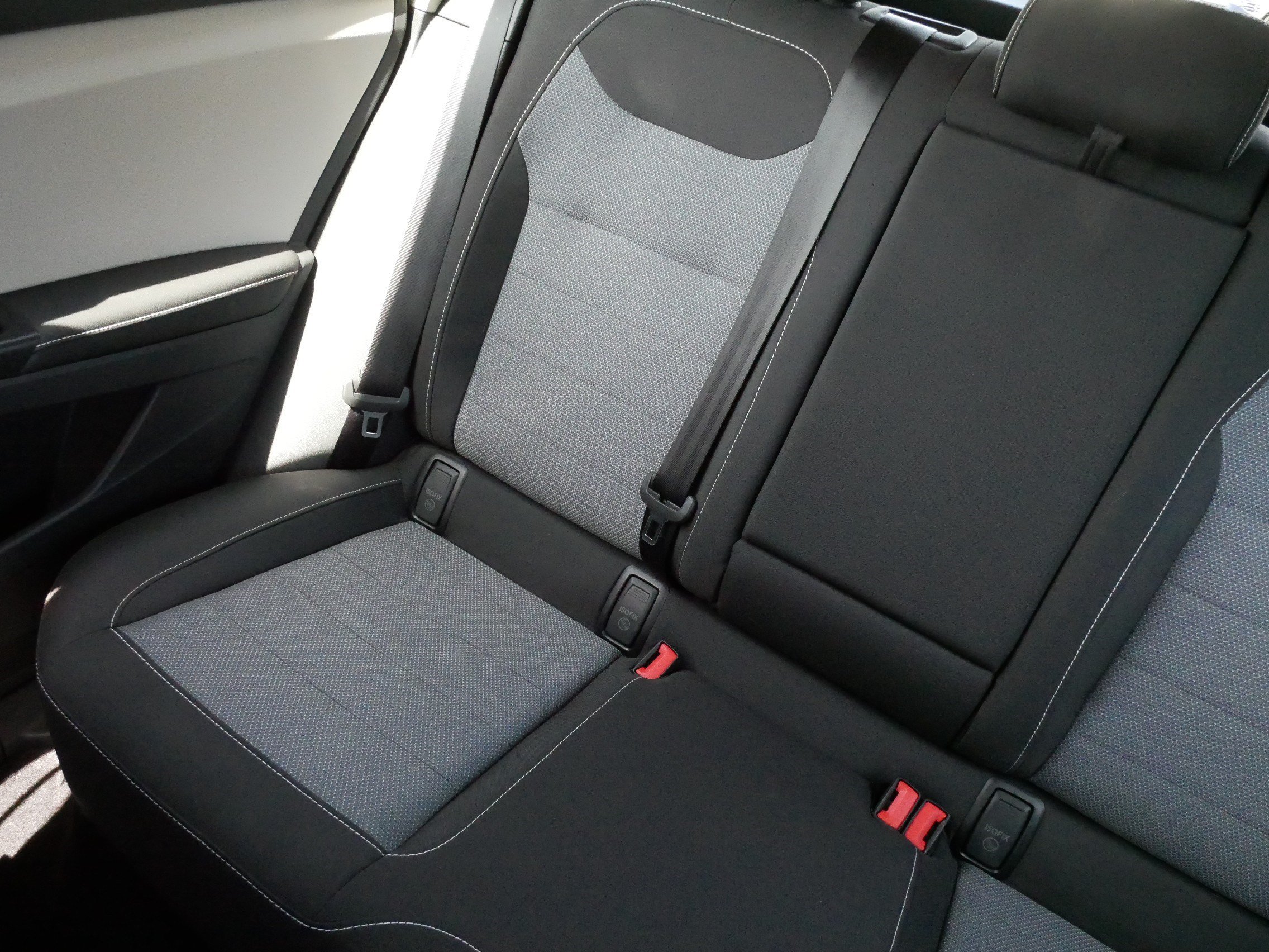 Certified 2025 Volkswagen Taos S AWD/4WD image 12