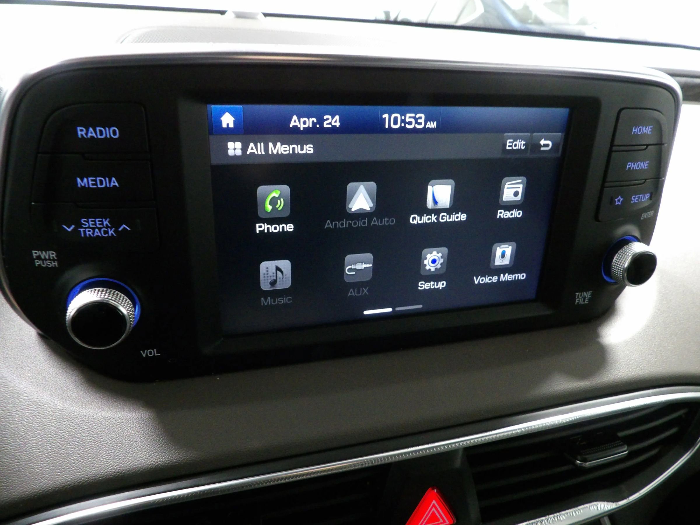 Used 2019 Hyundai Santa Fe SE FWD image 14