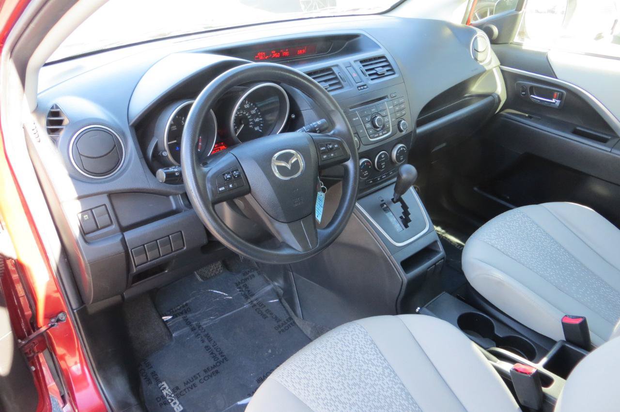 Used 2012 MAZDA MAZDA5 Sport FWD image 9