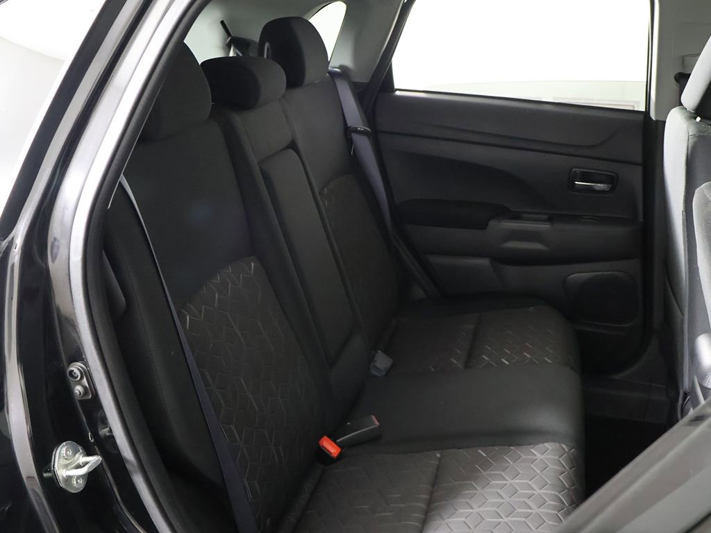 Used 2024 Mitsubishi Outlander Sport LE AWD/4WD image 27