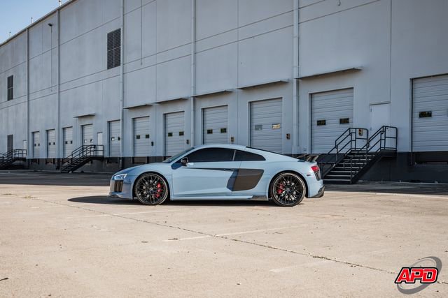 Used 2018 Audi R8 V10 w/ Premium Package image 57