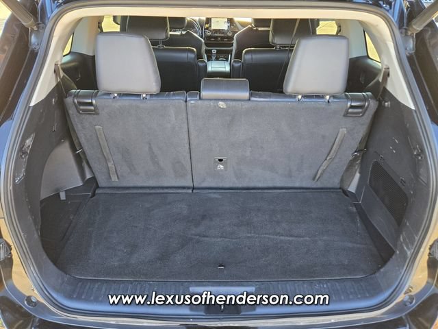 Used 2020 Toyota Highlander XLE FWD image 15