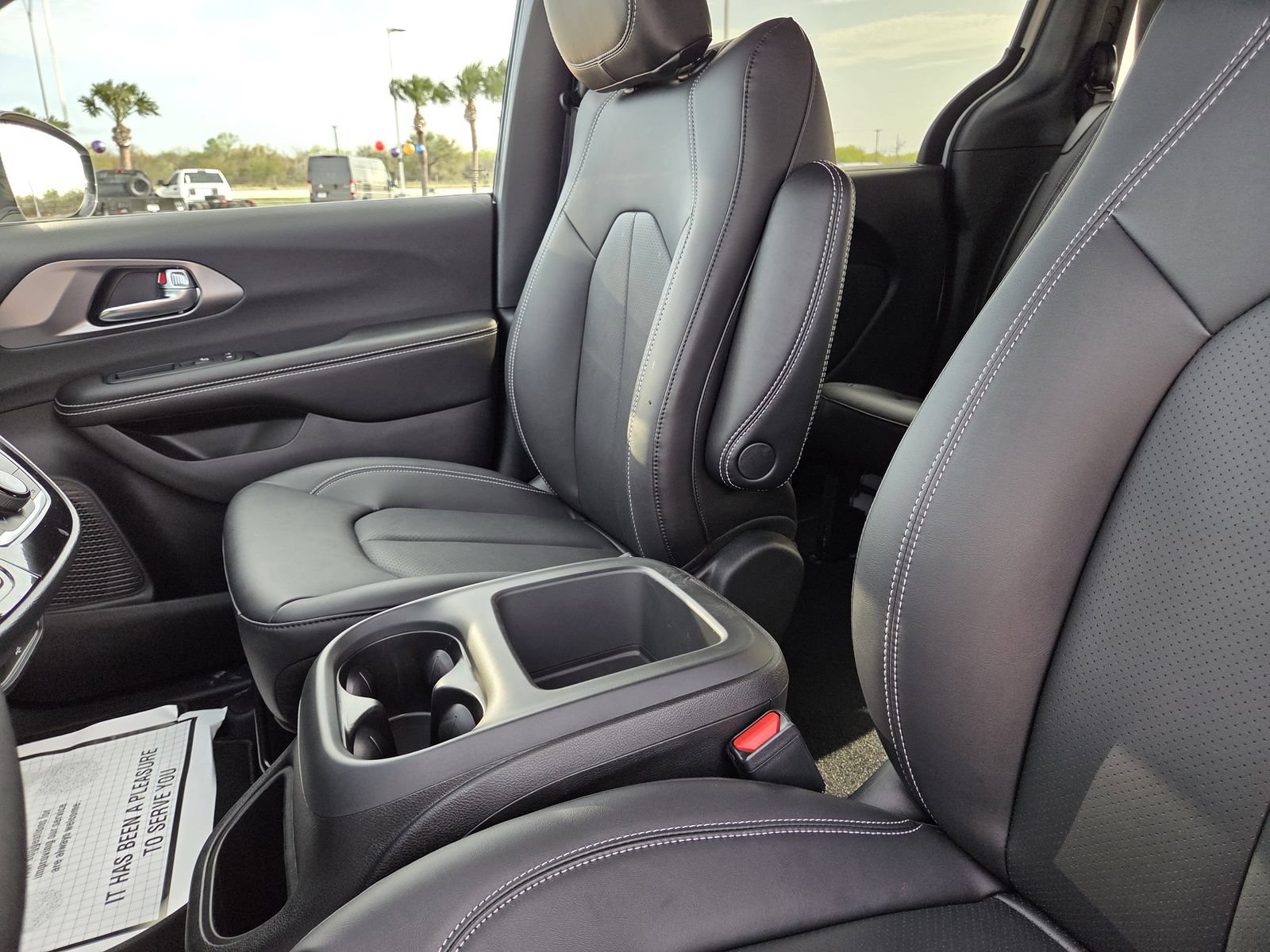 New 2026 Chrysler Voyager LX FWD image 28