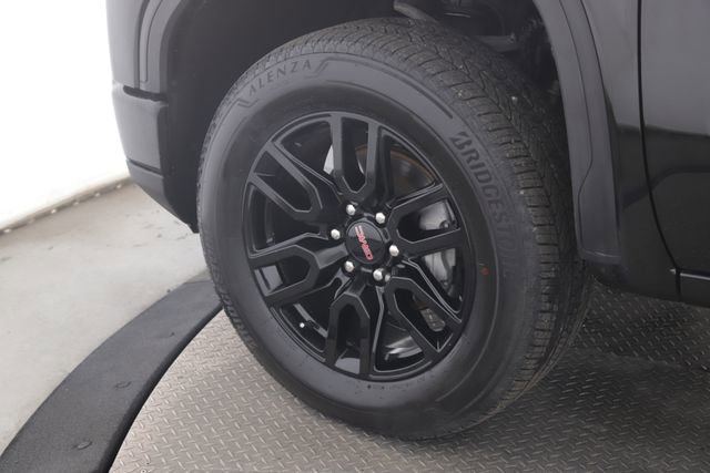 Used 2025 GMC Sierra 1500 Elevation w/ Preferred Package image 13