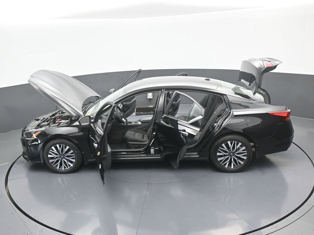 Used 2024 Nissan Altima 2.5 SV image 98