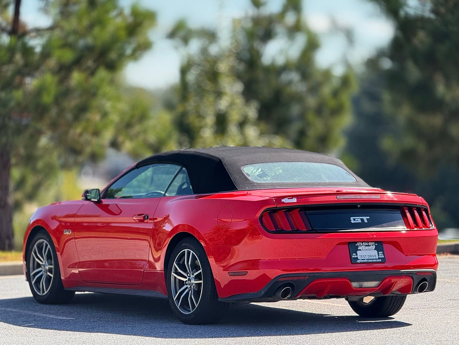 Used 2015 Ford Mustang GT Premium image 9