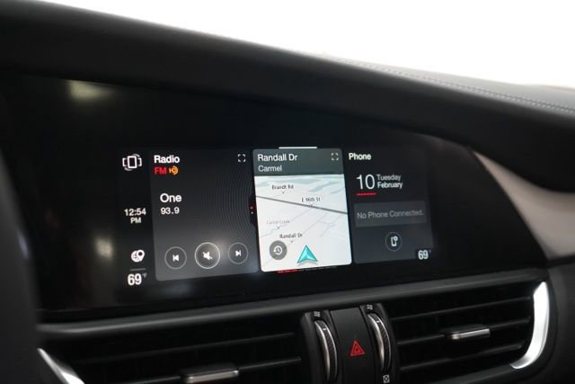 New 2025 Alfa Romeo Giulia AWD image 24