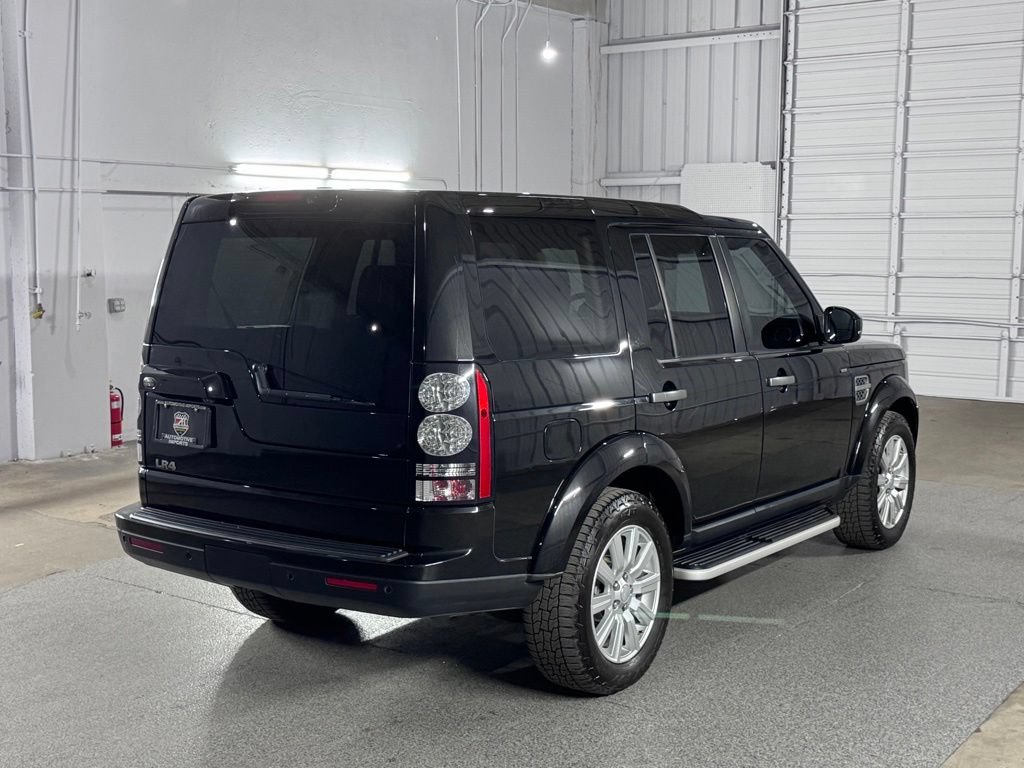 Used 2016 Land Rover LR4 AWD/4WD image 11