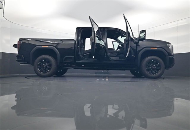 New 2026 GMC Sierra 3500 AT4 w/ AT4 Premium Plus Package image 33