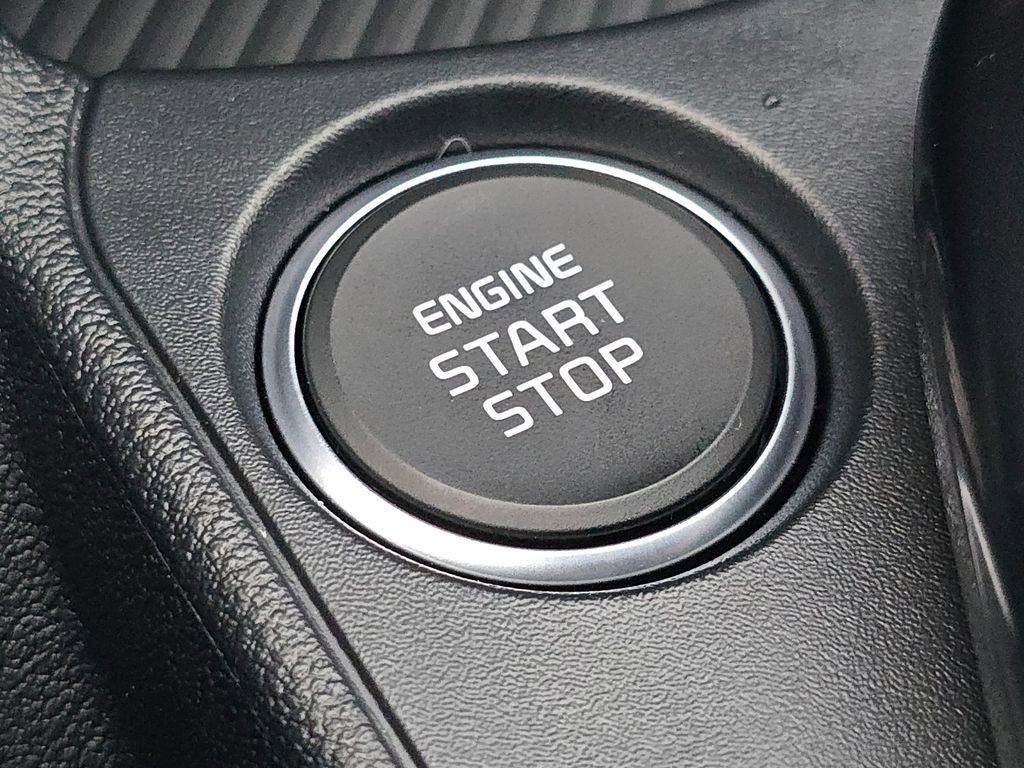 New 2025 Kia K4 LX image 32