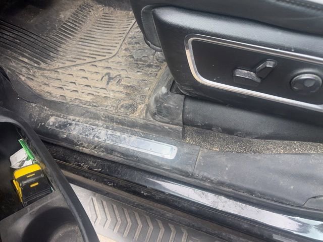 Used 2019 RAM 1500 Laramie w/ Sport Appearance Package image 16