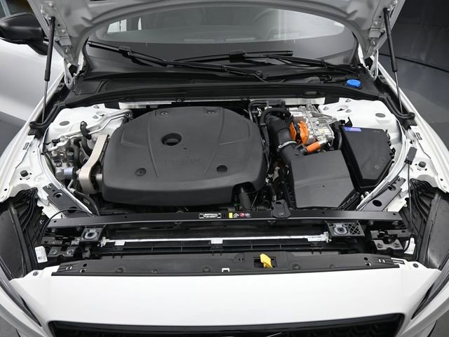 Used 2024 Volvo S60 T8 Ultimate w/ Climate Package image 35