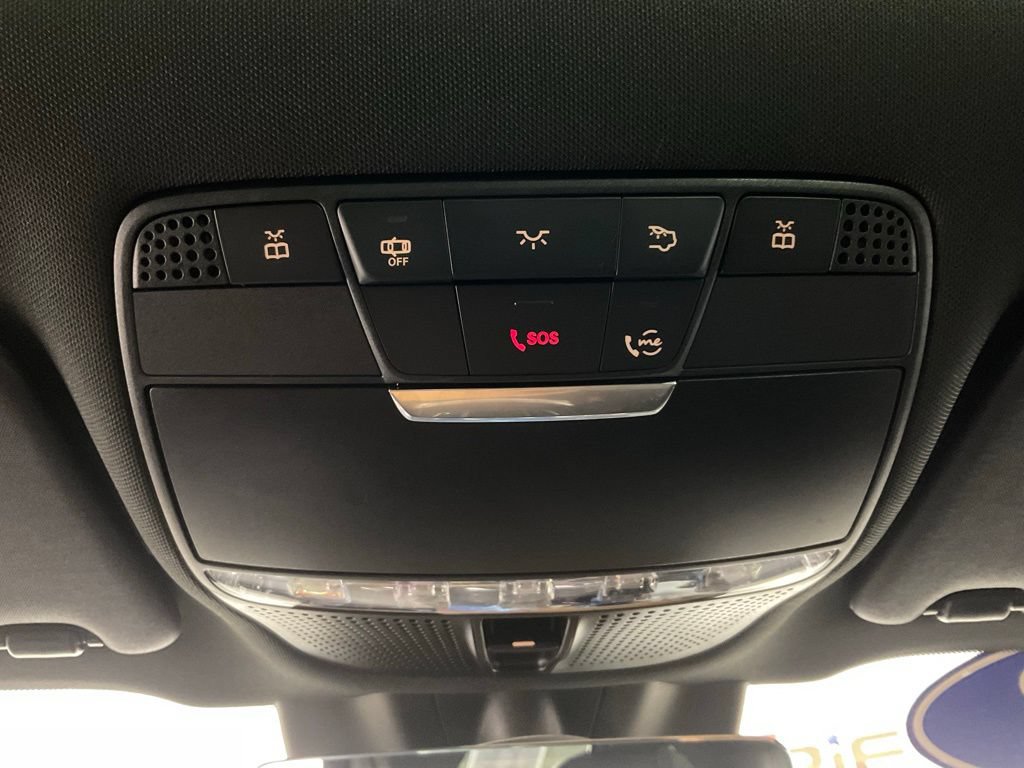 Used 2022 Mercedes-Benz GLC 300 image 20