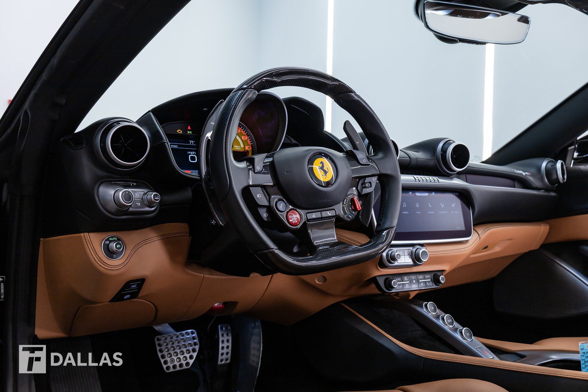 Used 2023 Ferrari Portofino M RWD image 29