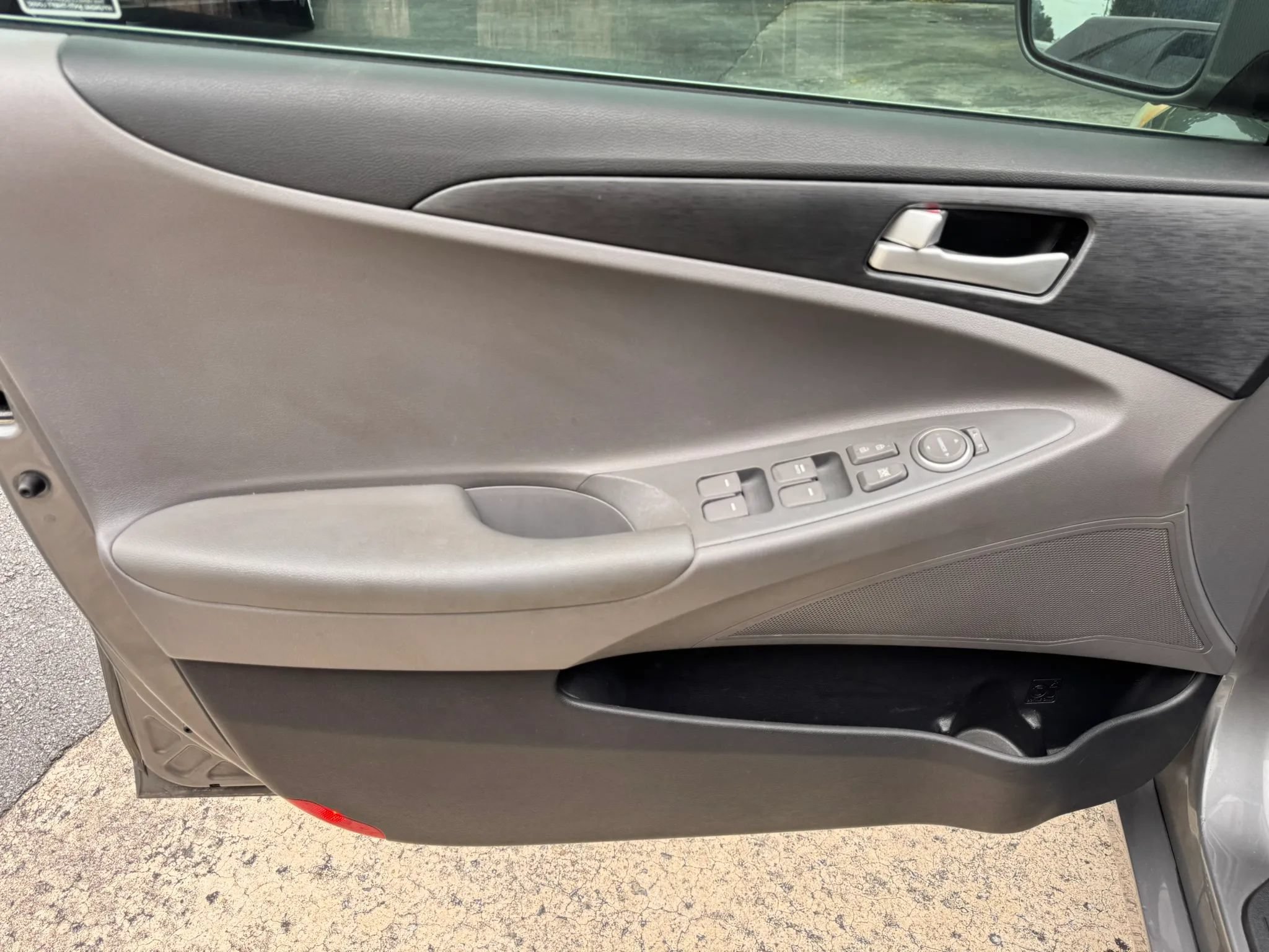 Used 2013 Hyundai Sonata GLS FWD image 23