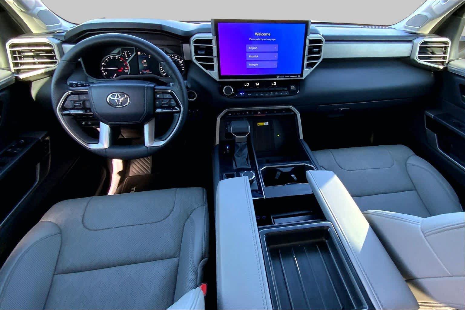 Used 2023 Toyota Tundra Limited AWD/4WD image 16