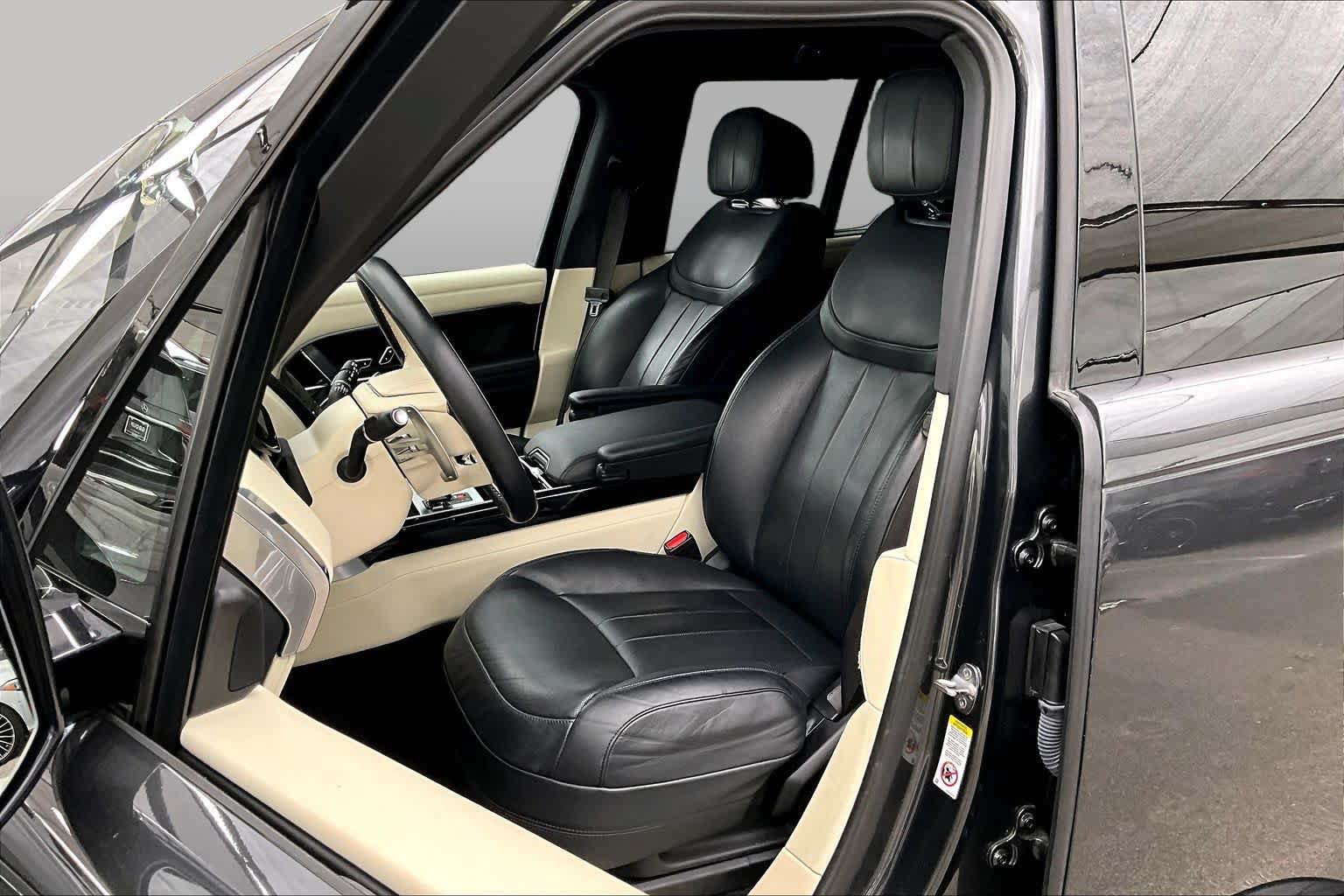 Used 2023 Land Rover Range Rover SE AWD/4WD image 8