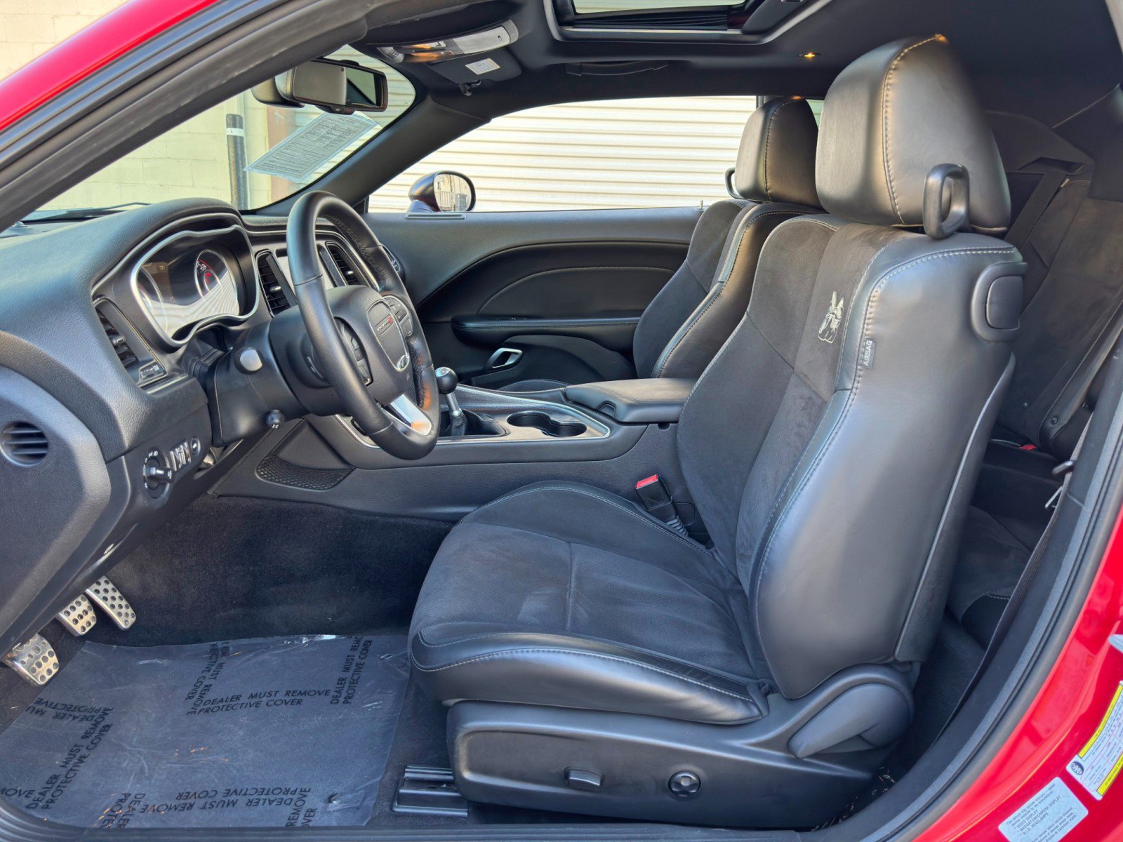 Used 2016 Dodge Challenger R/T Scat Pack w/ Leather Interior Group RWD image 16