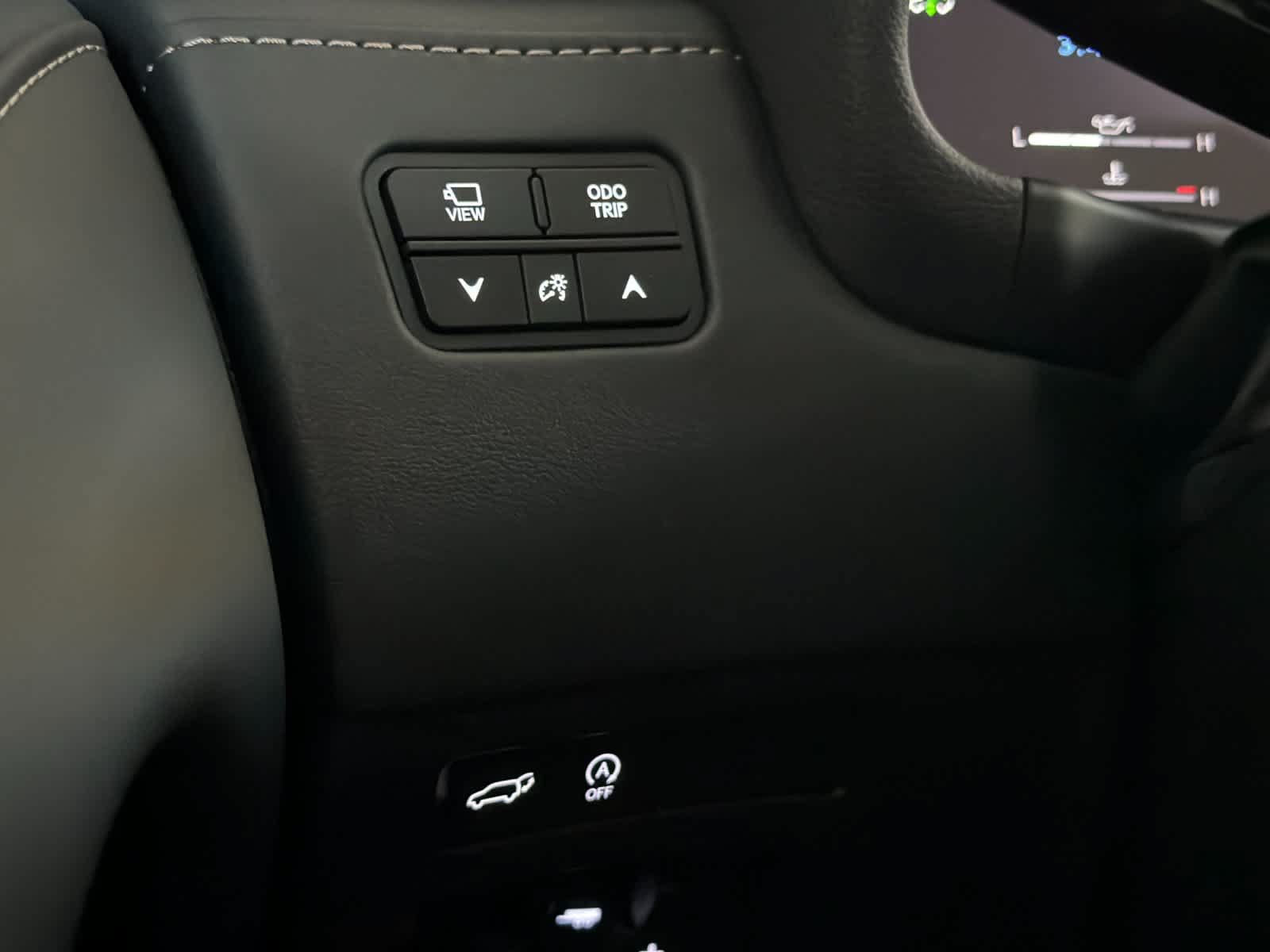 New 2026 Lexus LX 600 4WD w/ Luxury Package image 31