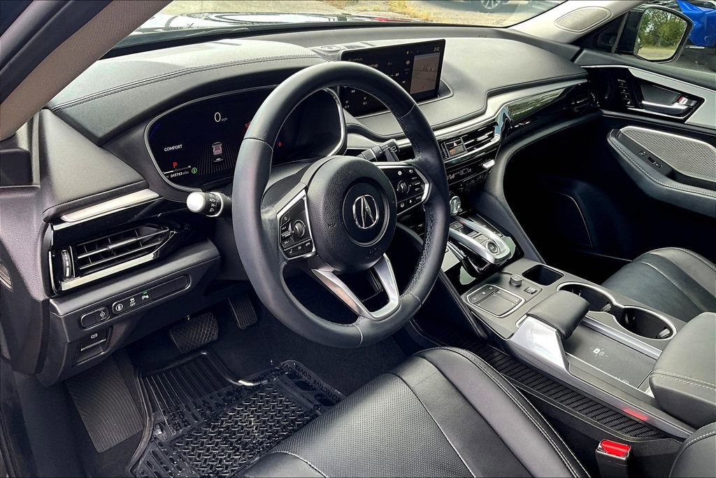 Used 2023 Acura MDX FWD w/ Technology Package image 18