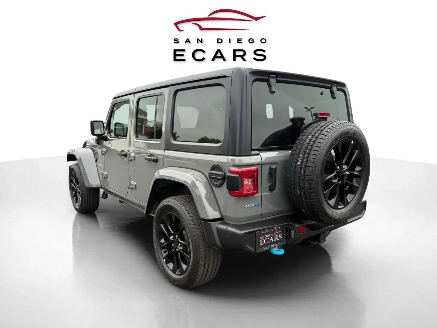Used 2023 Jeep Wrangler Unlimited Sahara image 7