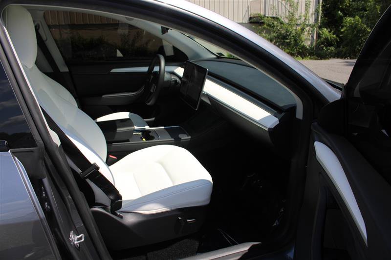Used 2025 Tesla Model Y Performance AWD/4WD image 10
