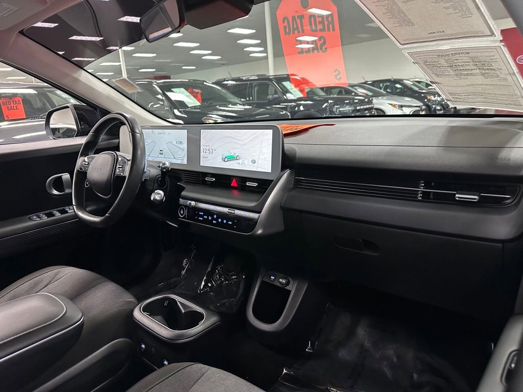 Used 2023 Hyundai Ioniq 5 SE image 32